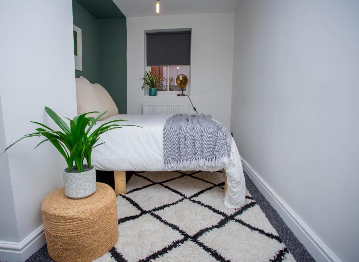 Апартаменти Nest Easy - Derngate Basement Нортгемптон Екстер'єр фото